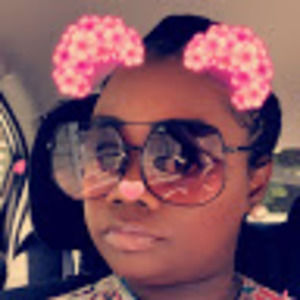 Meet your Posher, Kendra